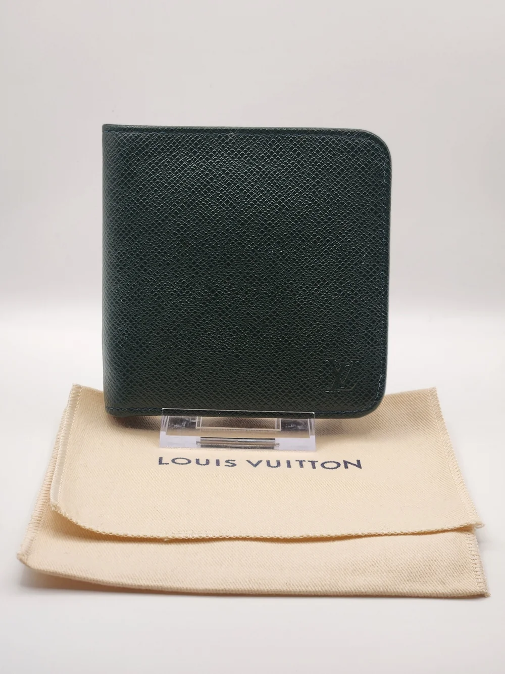 Louis Vuitton Compact Zip-around Bifold Wallet In Taiga Leather With Dustbag